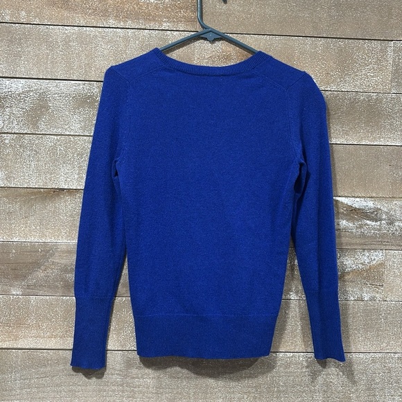 Halogen royal blue  100% cashmere V neck sweater size XS - Picture 6 of 6